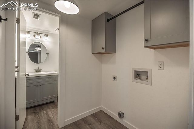 6917 Sproul Lane, Colorado Springs, CO 80918