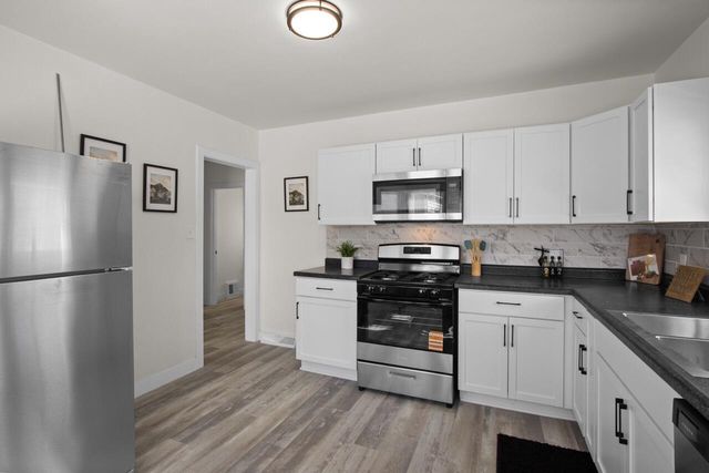 4752 N 44th STREET, Milwaukee, WI 53218