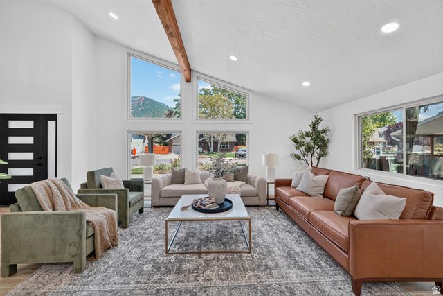 7024 S HORIZON CIR, Cottonwood Heights, UT 84121