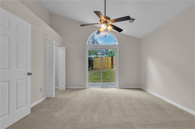 713 Stonebridge Way, Lithonia, GA 30058