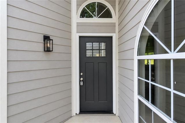 713 Stonebridge Way, Lithonia, GA 30058