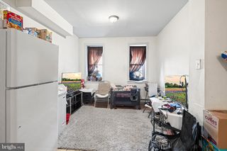 802 E CHELTEN AVE, Philadelphia, PA 19138
