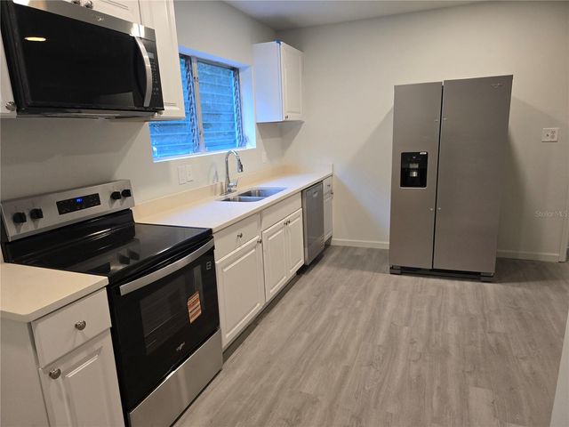 610 AVENUE A NE, Winter Haven, FL 33881