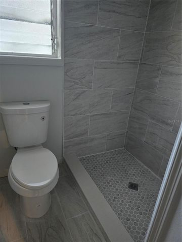 610 AVENUE A NE, Winter Haven, FL 33881