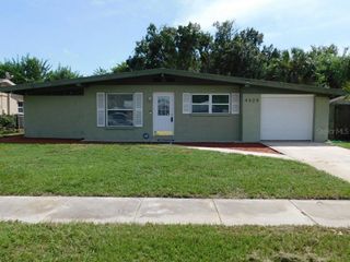 4428 W VARN AVENUE, Tampa, FL 33616