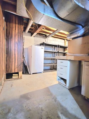 8081 E Arthur Road, Hesperia, MI 49421