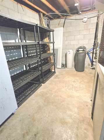 8081 E Arthur Road, Hesperia, MI 49421