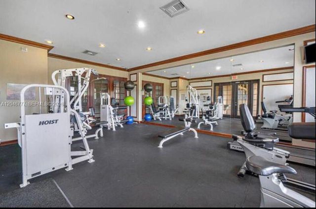 4163 N Haverhill Road 1219, West Palm Beach, FL 33417