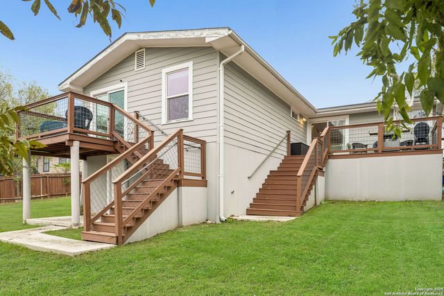 119 Blakeley Dr, San Antonio, TX 78209