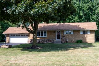 219 Ottawa Drive, City Of Troy, MI 48085