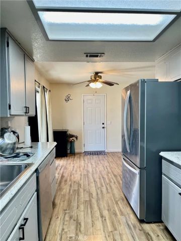 16661 Central, Apple Valley, CA 92307