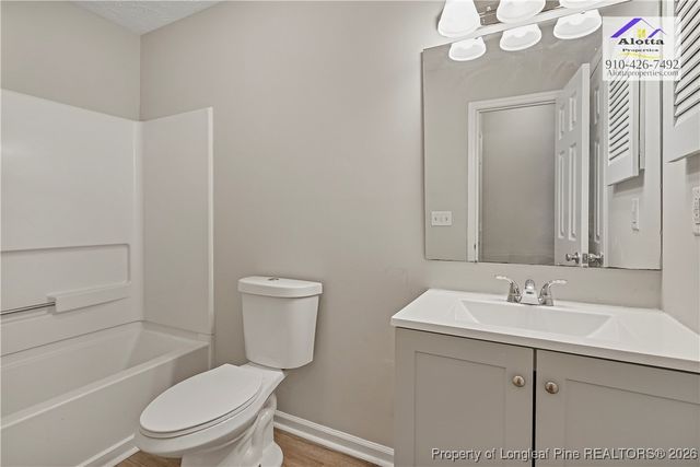 6800 Willowbrook Drive 8, Fayetteville, NC 28314