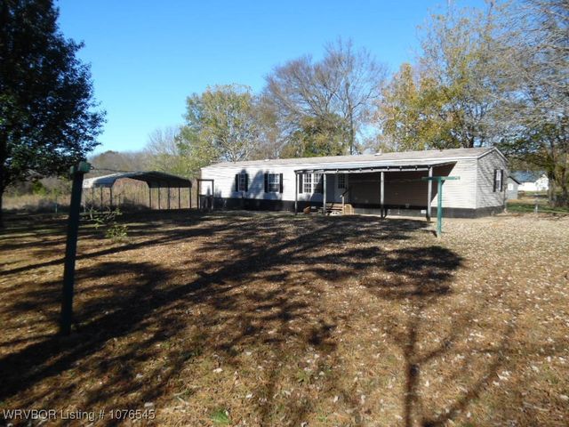 624 W Powell Street, Magazine, AR 72943