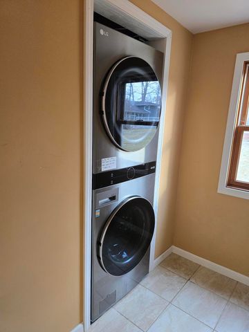 9007 W 85th Avenue, Schererville, IN 46375