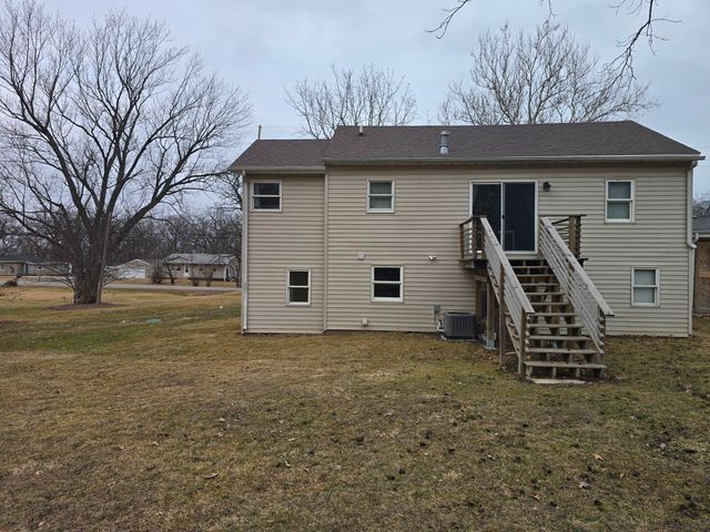 9007 W 85th Avenue, Schererville, IN 46375