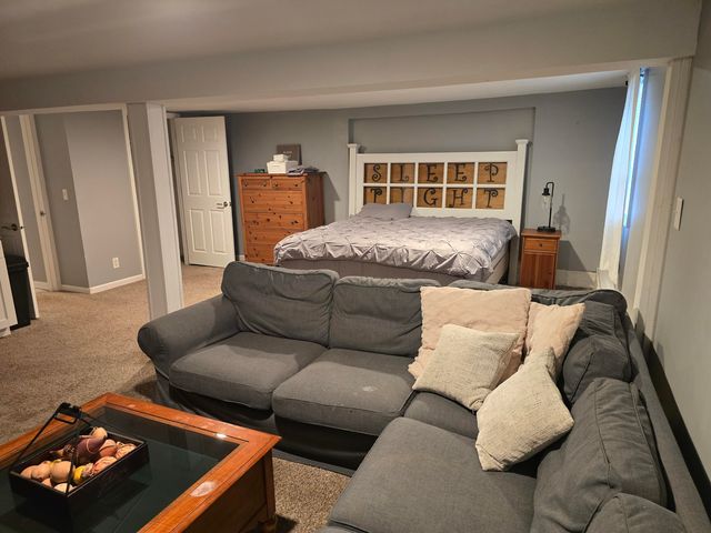 9007 W 85th Avenue, Schererville, IN 46375