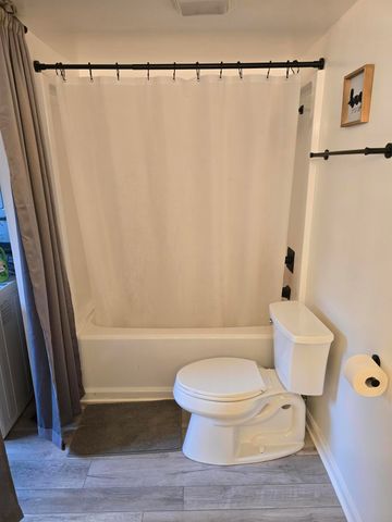 9007 W 85th Avenue, Schererville, IN 46375