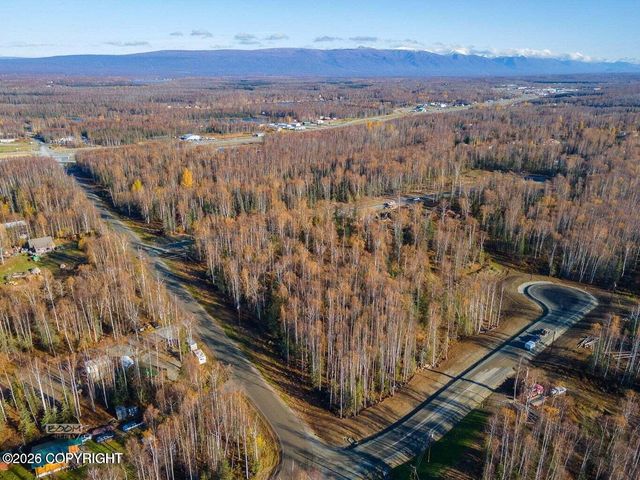 9477 W Palermo Circle, Wasilla, AK 99623