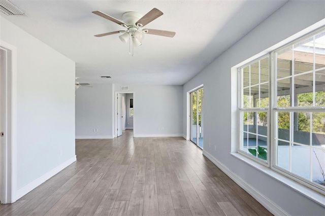 11519 SPRING HILL DRIVE, Spring Hill, FL 34609