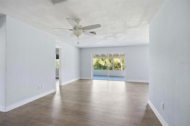 11519 SPRING HILL DRIVE, Spring Hill, FL 34609