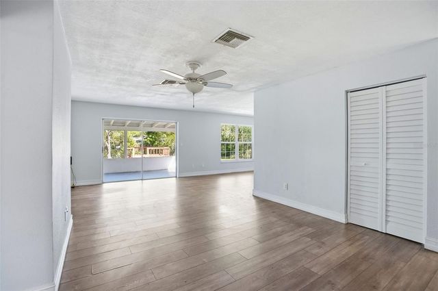 11519 SPRING HILL DRIVE, Spring Hill, FL 34609