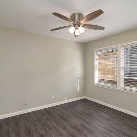 2617 Fieldale, Farmers Branch, TX 75234