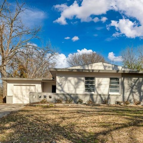 2617 Fieldale, Farmers Branch, TX 75234