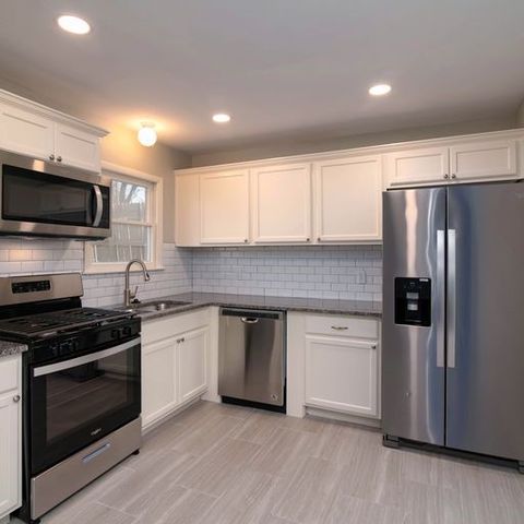 2617 Fieldale, Farmers Branch, TX 75234