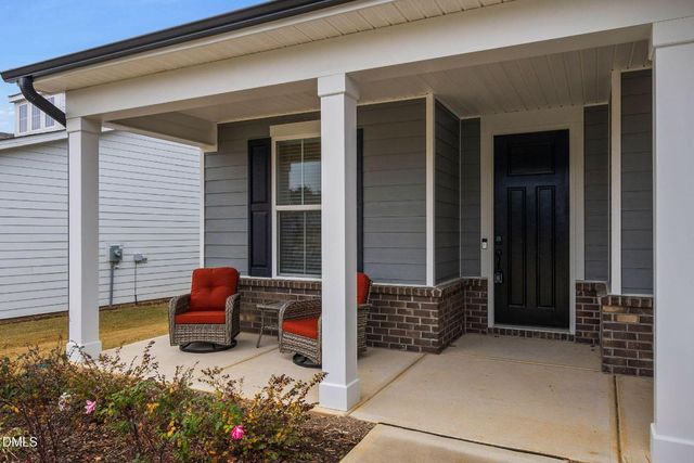 2425 Forsythia Trail, Fuquay Varina, NC 27526