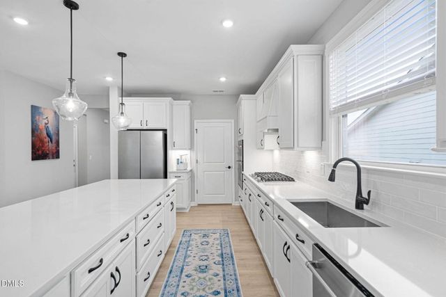 2425 Forsythia Trail, Fuquay Varina, NC 27526