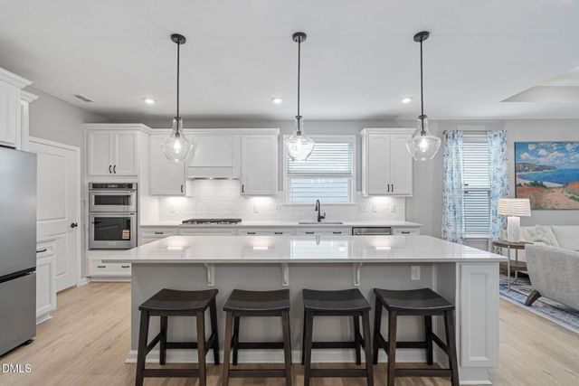 2425 Forsythia Trail, Fuquay Varina, NC 27526