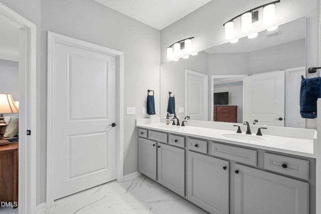 2425 Forsythia Trail, Fuquay Varina, NC 27526