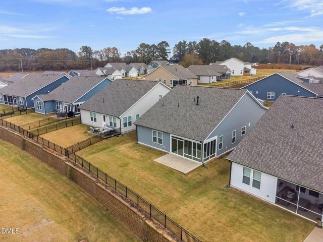 2425 Forsythia Trail, Fuquay Varina, NC 27526