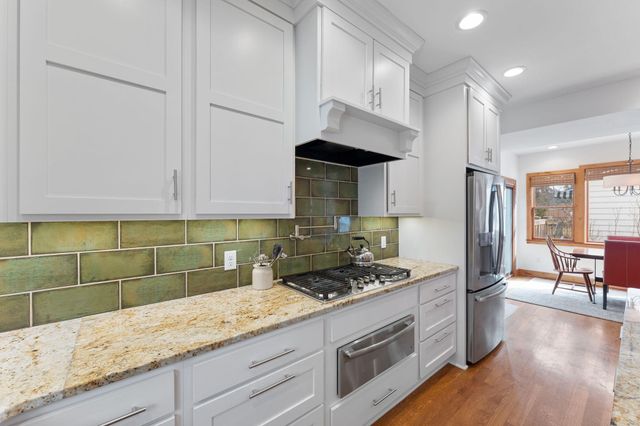 2157 Juno Avenue, Saint Paul, MN 55116