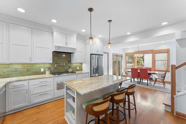 2157 Juno Avenue, Saint Paul, MN 55116