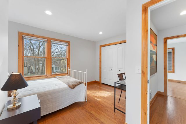 2157 Juno Avenue, Saint Paul, MN 55116