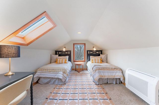 2157 Juno Avenue, Saint Paul, MN 55116