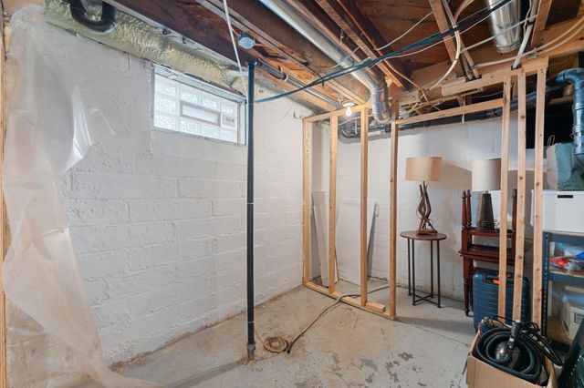 2157 Juno Avenue, Saint Paul, MN 55116