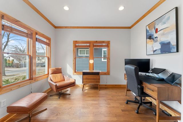 2157 Juno Avenue, Saint Paul, MN 55116