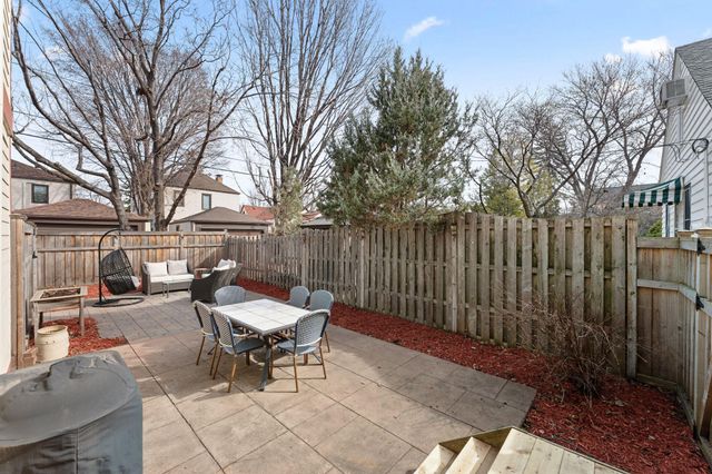 2157 Juno Avenue, Saint Paul, MN 55116