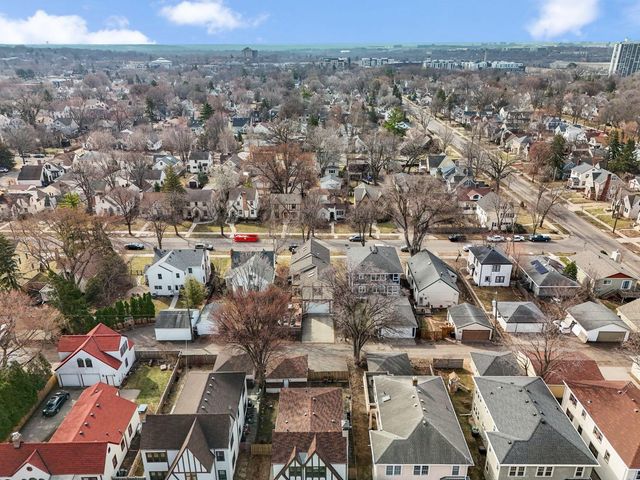 2157 Juno Avenue, Saint Paul, MN 55116