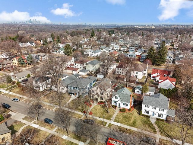 2157 Juno Avenue, Saint Paul, MN 55116