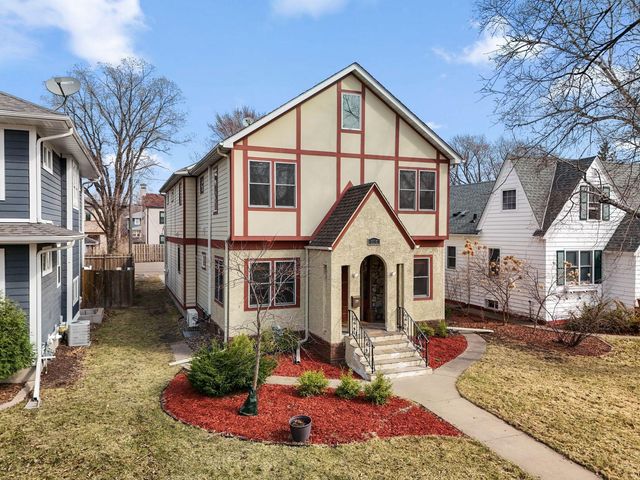 2157 Juno Avenue, Saint Paul, MN 55116