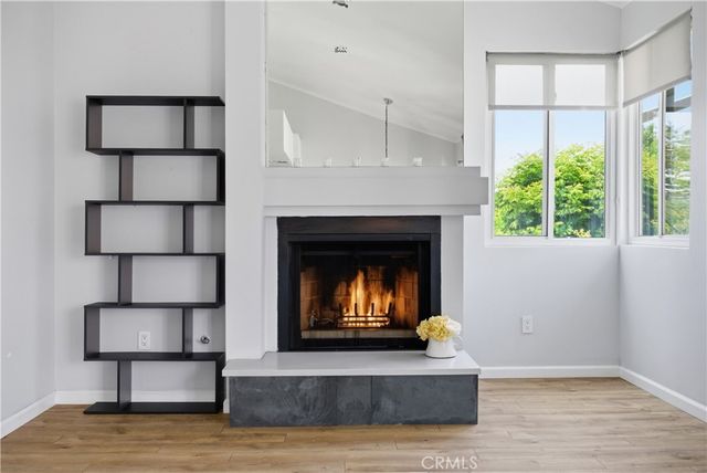 6323 Reseda 65, Tarzana, CA 91335