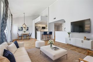 6323 Reseda 65, Tarzana, CA 91335