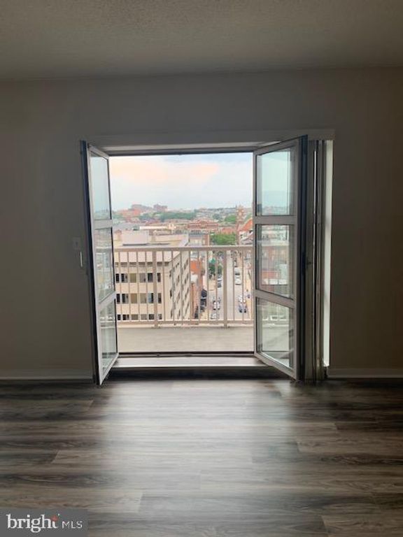 Image 4 of property listing at 250 PRESIDENT ST #603, Baltimore, MD 21202