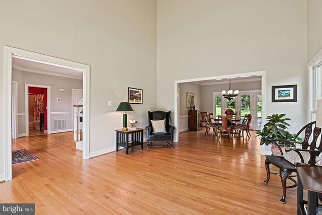 1167 SILVER BEECH RD, Herndon, VA 20170