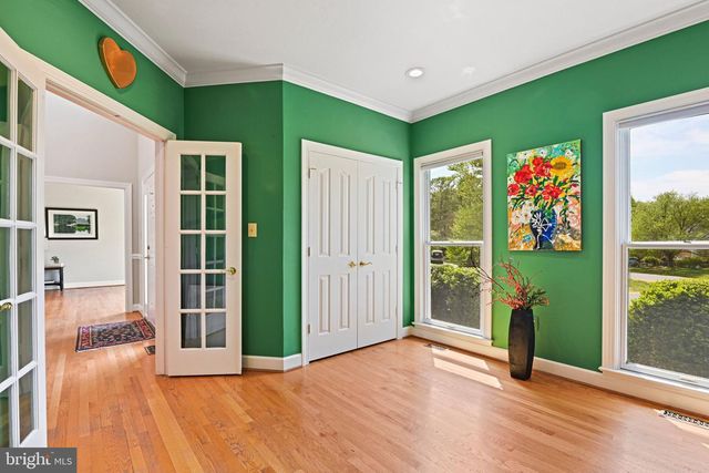1167 SILVER BEECH RD, Herndon, VA 20170