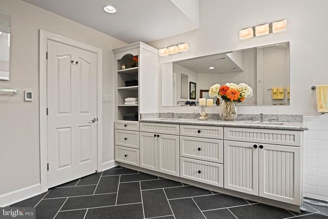 1167 SILVER BEECH RD, Herndon, VA 20170