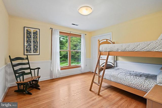 1167 SILVER BEECH RD, Herndon, VA 20170